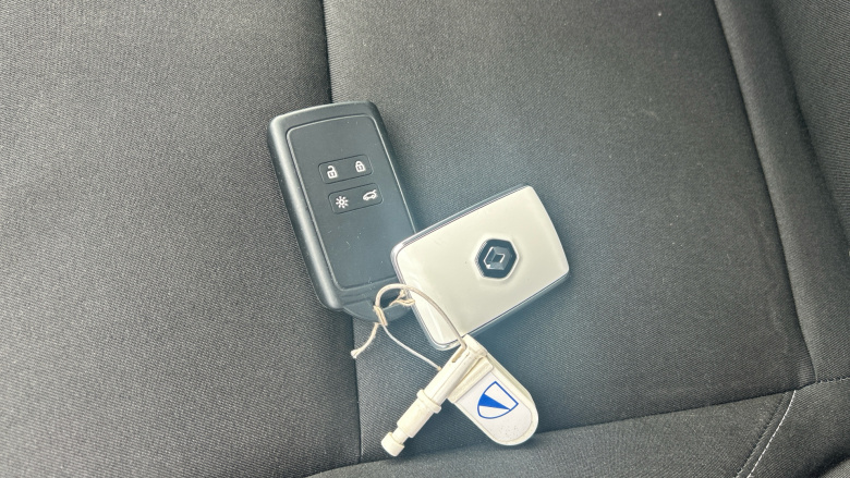 Renault Captur 1.5 dCi 115 Iconic 5dr Diesel Hatchback